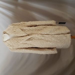 NEW Karl Lagerfeld Paris Textured Faux Fur Jacket